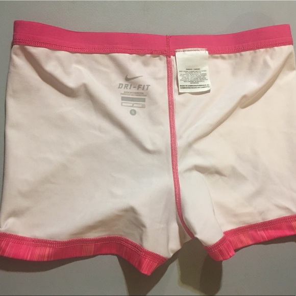 Nike Dry Fit Training Shorts - Picture 6 of 8